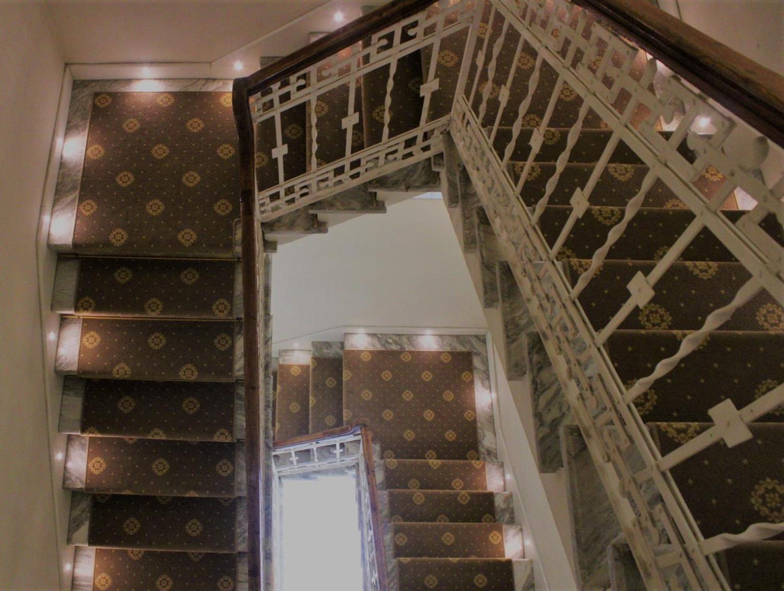 Hotel Coluccini Марина ди Пиетрасанта Екстериор снимка